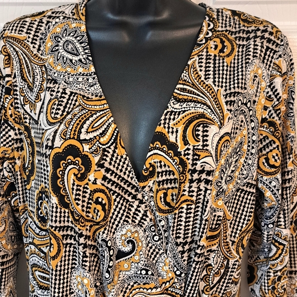 Shelby & Palmer Faux Wrap Pullover Dress - Picture 6 of 10